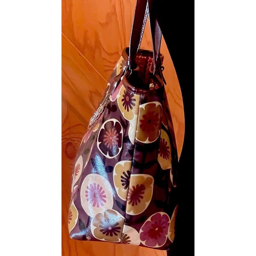 Brighton Retro Floral Coated Tote Bag Shoulder Purse & Matching Wallet Set⁠